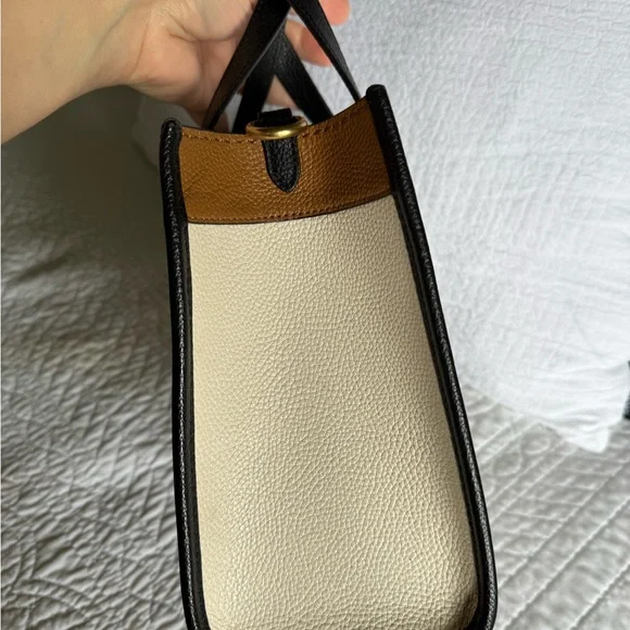 Coach Field Tote 22 Bag leather color block - Picture 3 of 7